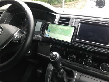 Preview: RS-Mount, fahrzeugspezifischer Handyhalter passend für VW T6 ab Baujahr 2015, Made in Germany